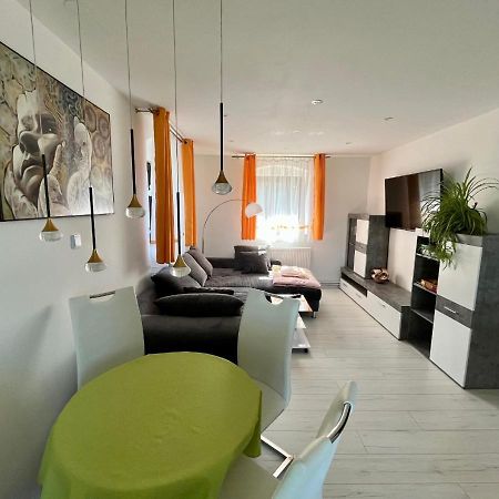 Ferien- Und Businesswohnung Relax Im Ersten Stock Sonnen Esterno foto