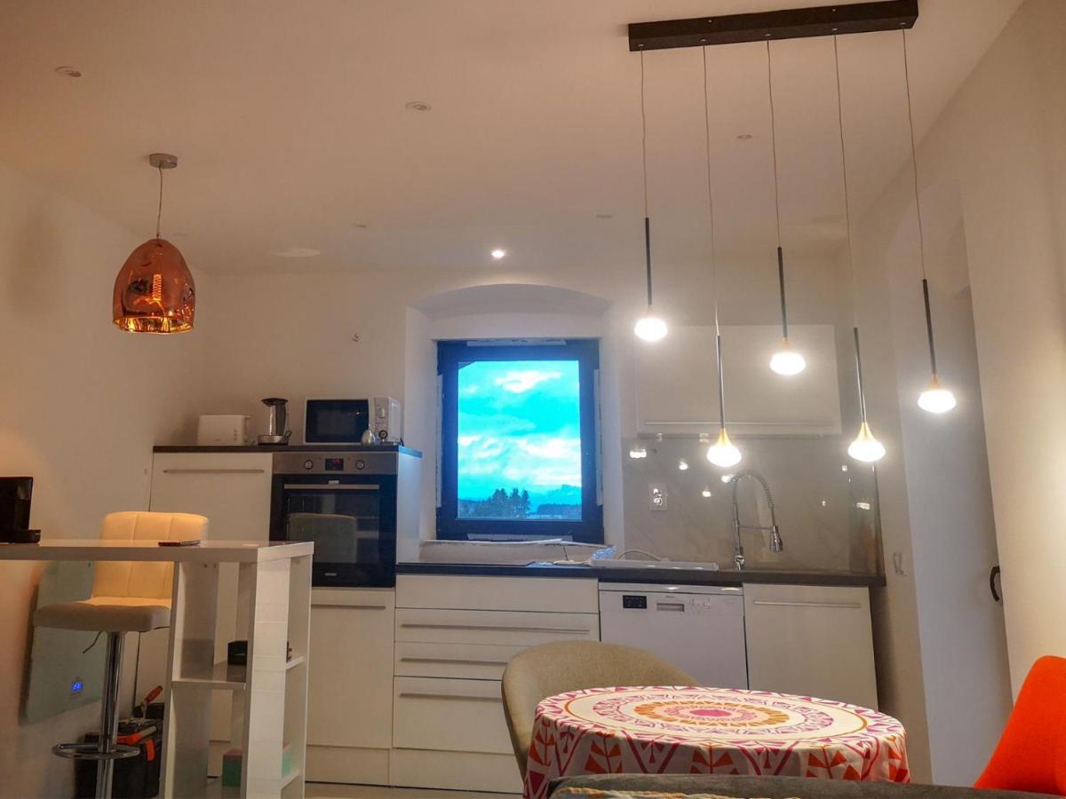 Ferien- Und Businesswohnung Relax Im Ersten Stock Sonnen Esterno foto