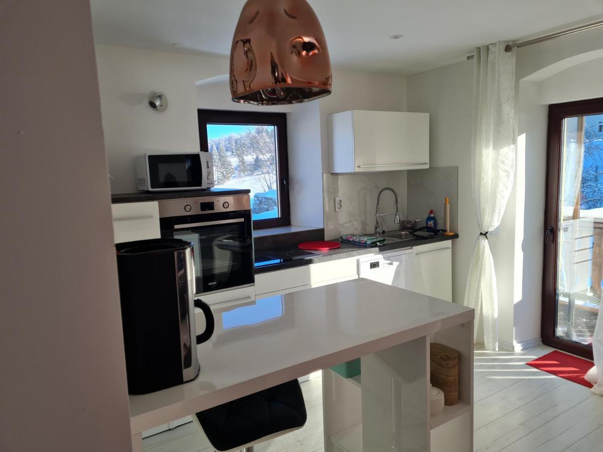 Ferien- Und Businesswohnung Relax Im Ersten Stock Sonnen Esterno foto